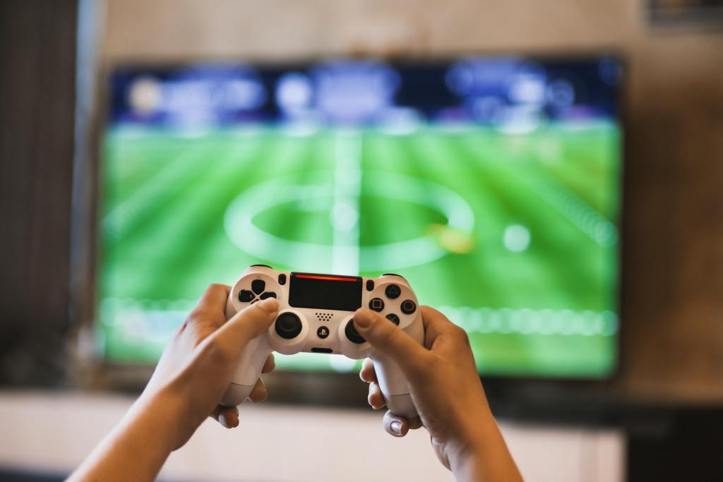 Comprender tres tácticas de fútbol utilizadas en videojuegos temáticos